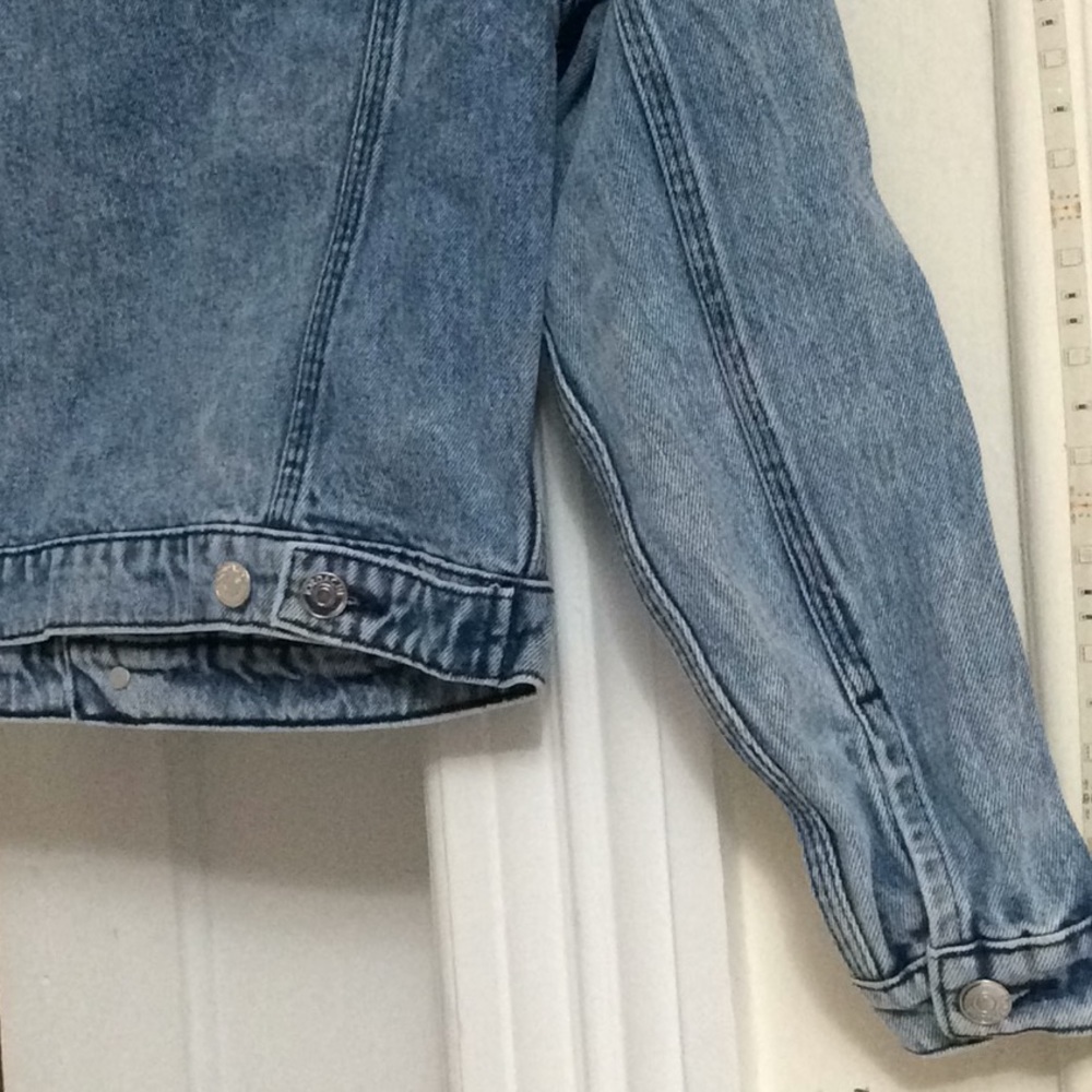 Jean Jacket - Picture 7 of 10